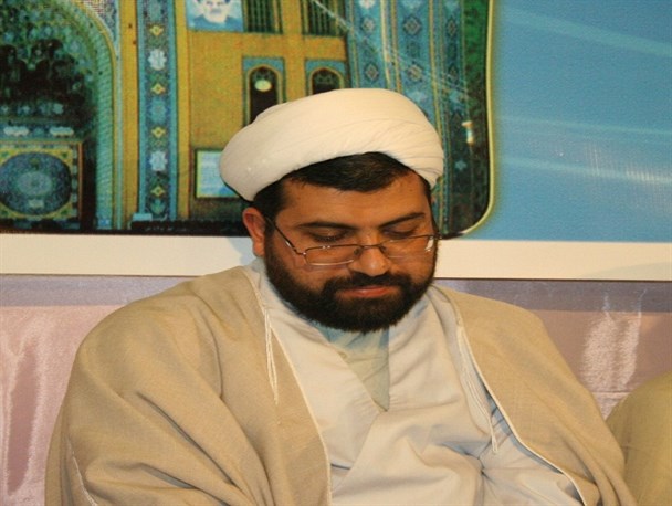 چشم امید ولی زمان به روحانیت است/کسی که حتی یک درجه با ولی فقیه بد است نباید وارد مجلس شود