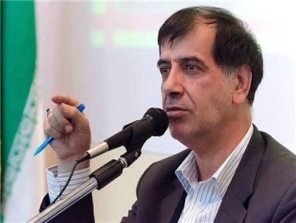 تکرار حضور نمایندگان در مجلس را به نفع کشور می دانم