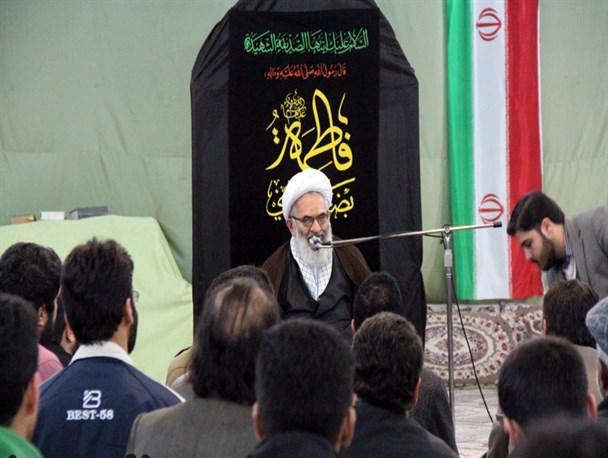 حمایت مردم متدین محمودآباد از کاندیداتوری آیت الله معلمی