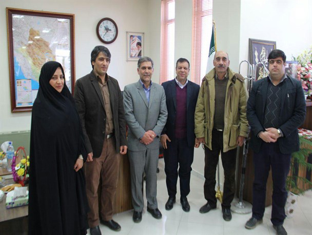 دیدار کارکنان اداره ورزش و جوانان اقلید با فرماندار جدید