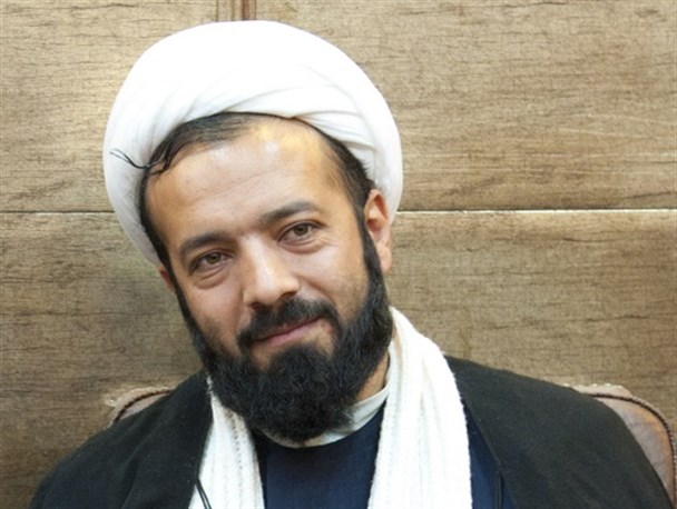 طلبه‌ها باید در تولید محتوا فعال شوند