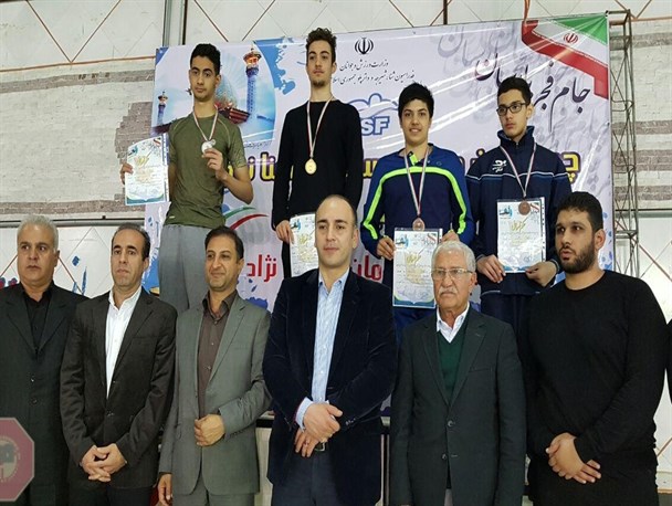 اصفهان قهرمان مسابقات شنای کشور شد+ تصاویر