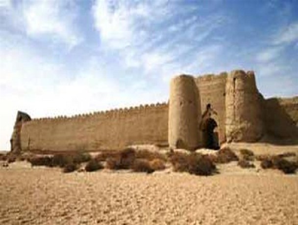 پارادوکس مرمت و احیا قلعه رستم