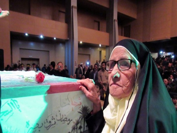 شهید گمنام میزبان مادران شهدای مفقودالاثر در شاهین شهر بود/ تصاویر