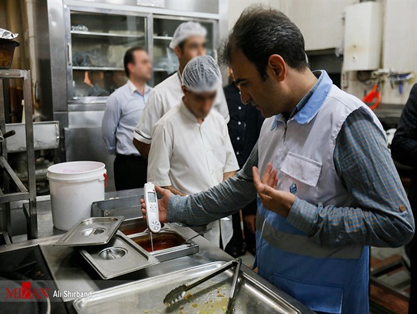 تعیین‌ تکلیف دستگاه‌های اجرایی برای مقابله با کرونا/خط تولید ماسک در مازندران تقویت می‌شود