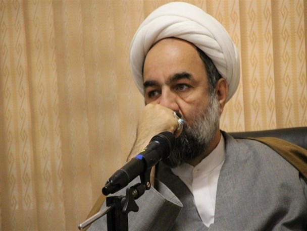 منتخبین مردم در مجلس شورای اسلامی عملکرد انقلابی داشته باشند/برای تحکیم وحدت و همدلی تلاش شود