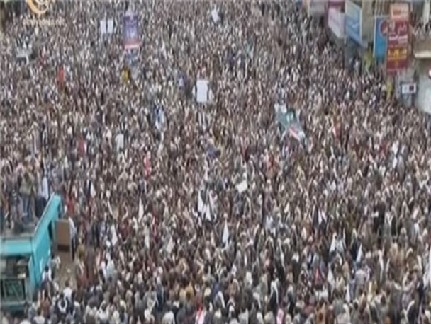 حضور هواپیماهای اسرائیلی در حمله به یمن/ ۵۰۰۰ نیروی سعودی و مصری برای مداخله زمینی آماده می‌شوند/ 40 نیروی سعودی به اسارت نیروهای یمنی درآمدند