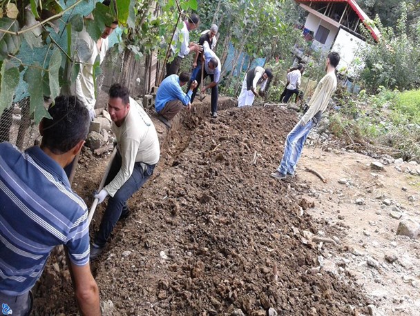 اعزام دانشجویان جهادی دانشگاه های شرق گیلان به روستای محروم پنو لنگرود