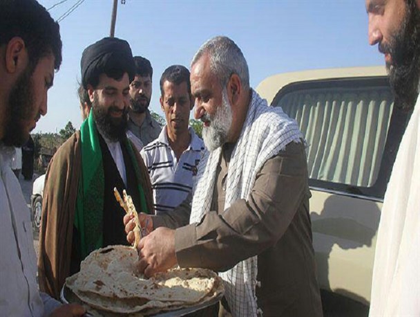 زکات علم نخبگان خدمت به مناطق محروم است/ زندگی بدون جهاد برابر با مُردن است