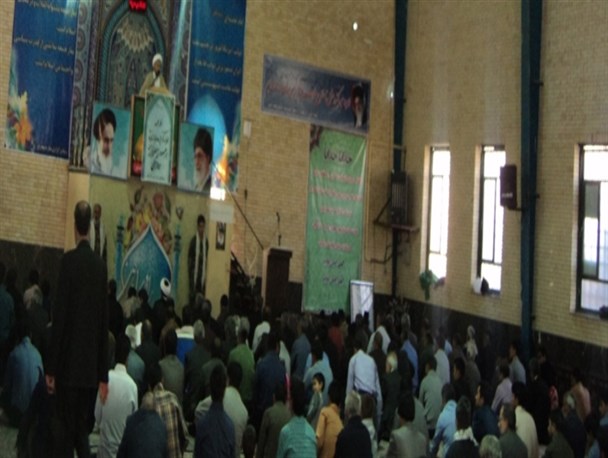 اهل بیت (ع) بهترین الگوهای اقتصاد مقاومتی است /۱۲فروردین روزی که پایه های ۲۵۰۰ ساله حکومت طاغوتی درایران فروریخت
