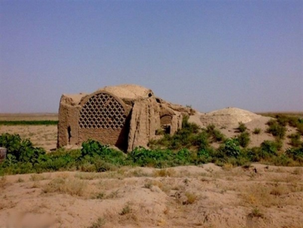 حال و روز ناخوش یخچال تاریخی مزرعه درم یزدل+ تصاویر