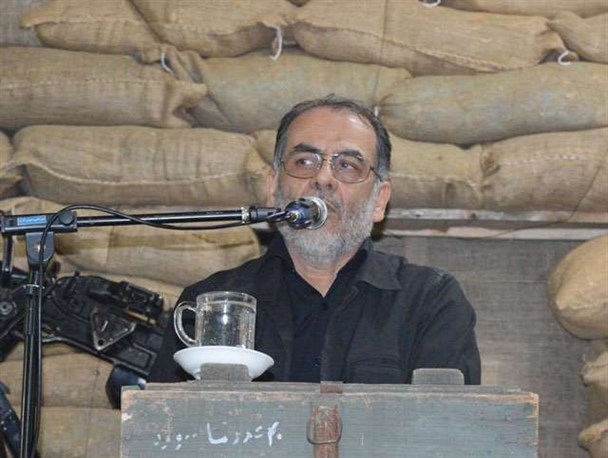 عبور از گردنه‌های حساس با تفکر جهادی/با دلدادگی به اسلام و قرآن با استکبار مقابله کردیم
