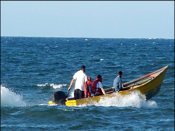 بندرگز مملو گردشگران نوروزی شده است
