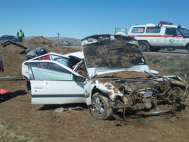 دو حادثه رانندگی در محورهای مواصلاتی قوچان 8 مصدوم برجای گذاشت