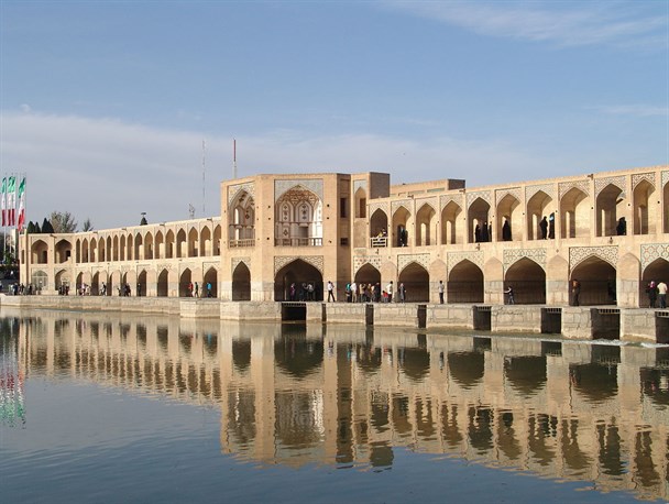 سیلاب امشب به پل خواجو می رسد + جزئیات