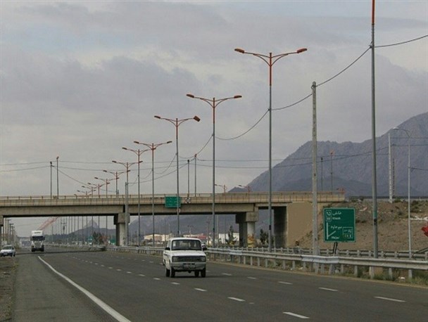 ثبت بیش از ۲ میلیون تردد نوروزی در محورهای مواصلاتی سیستان و بلوچستان/ایرانشهر- بمپور پرتردد ترین مسیر شد