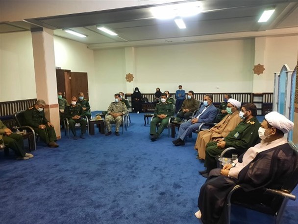 قرارگاهی برای تبیین عنوان نامگذاری سال در استان کرمان تشکیل شود/ سپاه در ترویج مکتب سپهبد شهید سلیمانی نقش شماره یک است