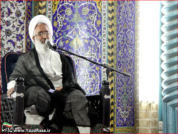 دشمنان با هزاران تریبون، سبک زندگی اسلامی را تحت الشعاع فرهنگ غربی قرار داده اند