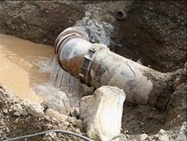 42 درصد آب روستاهای فردوس هدر می رود