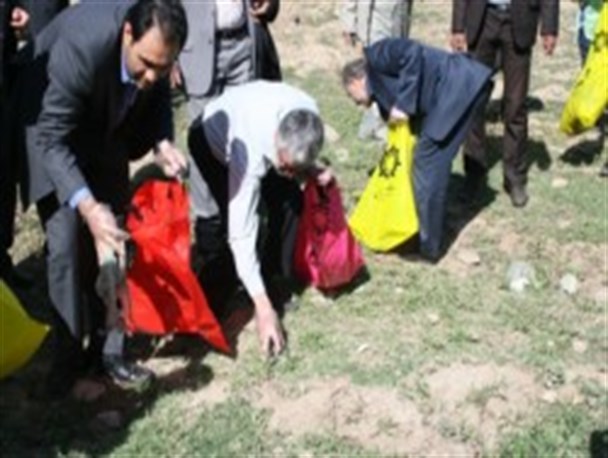 حاشیه رودخانه جاجرود با حضور حدادعادل پاکسازی شد + تصاویر