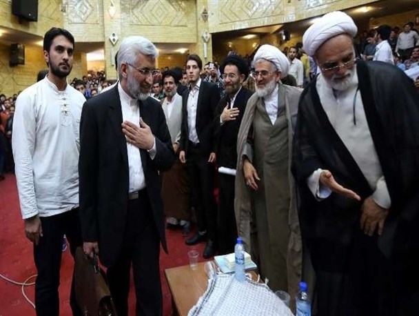 حاشیه های سخنرانی جلیلی در دانشگاه قم