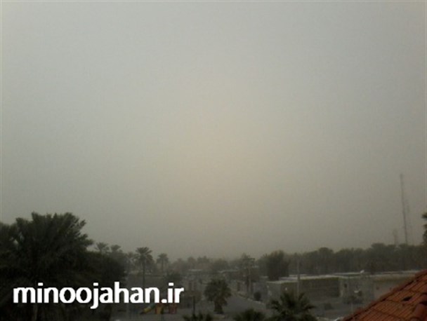 گردوخاک منوجان را فراگرفت
