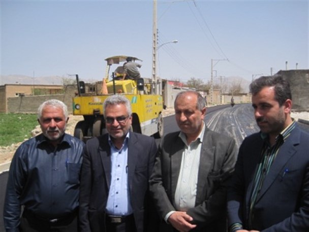 مشارکت 100میلیون تومانی اهالی روستای گشنیز جان جهت آسفالت خیابان ها