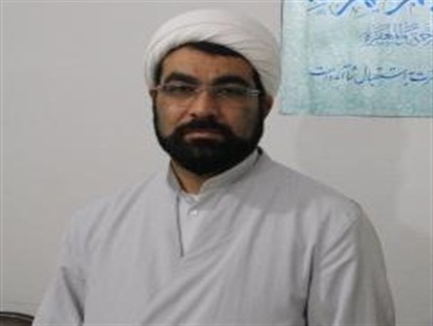 اعتکاف نماد رویش معنوی نظام اسلامی است