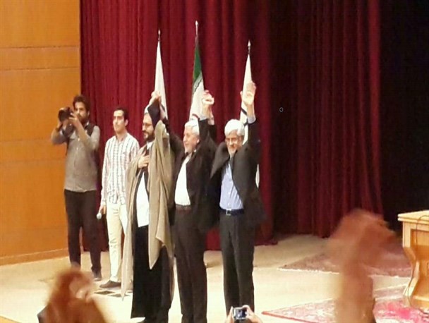 میتینگ سیاسی عارف در دانشگاه زنجان / تخلف دو کاندیدای لیست امید زنجان در دانشگاه زنجان