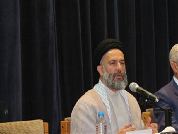 برخی مدیران اجرایی در بدنه دولت اعتقادی به اقتصاد مقاومتی ندارند/واردات 8هزار تن شیرخشک به کشور یعنی نابودی دامداران