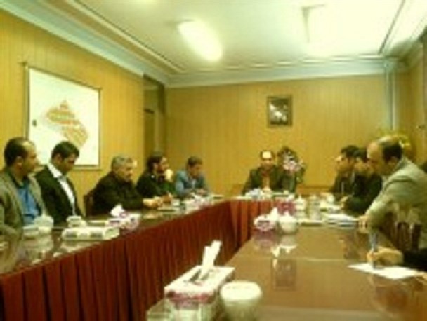با کارشکنان در عرصه تولید و سرمایه گذاری به شدت برخورد خواهیم کرد