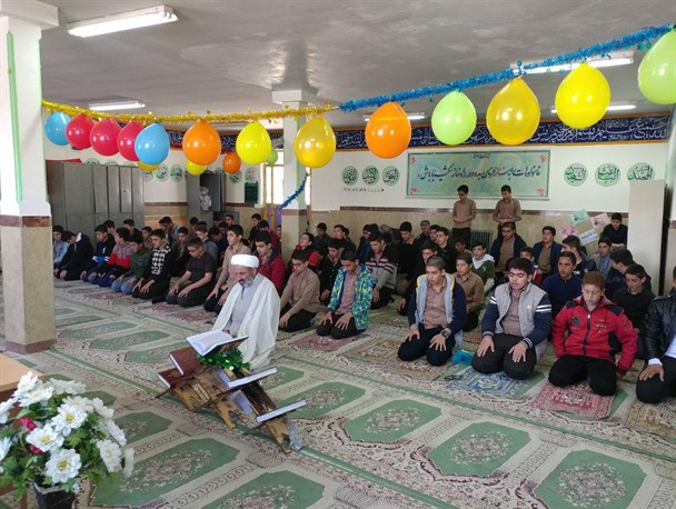 مراسم جشن تکلیف دانش آموزان پسر فیروزکوه+تصاویر