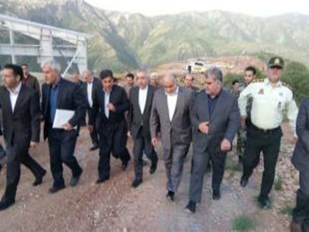 وزیر نیرو از تصفیه خانه شماره ۲ شهر پاوه بازدید کرد