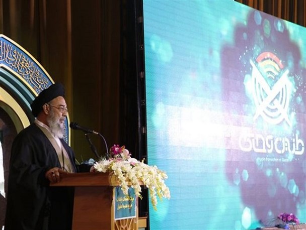 ترجمان گفتاری قرآن کریم ۷ سال زمان برد/ انتقال مفاهیم قرآنی و اسلامی با زبان روز ضروری است