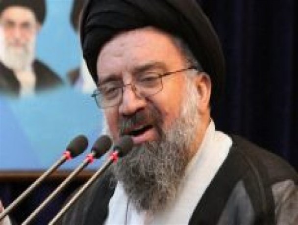رونق حوزه‌های علمیه دشمنان اسلام را نگران می‌کند