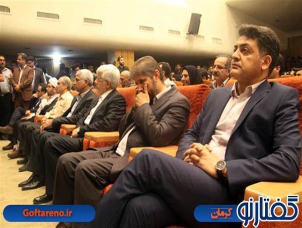 بازرسی بدنی دانشجویان برای جلوگیری از سئوال درباره فتنه