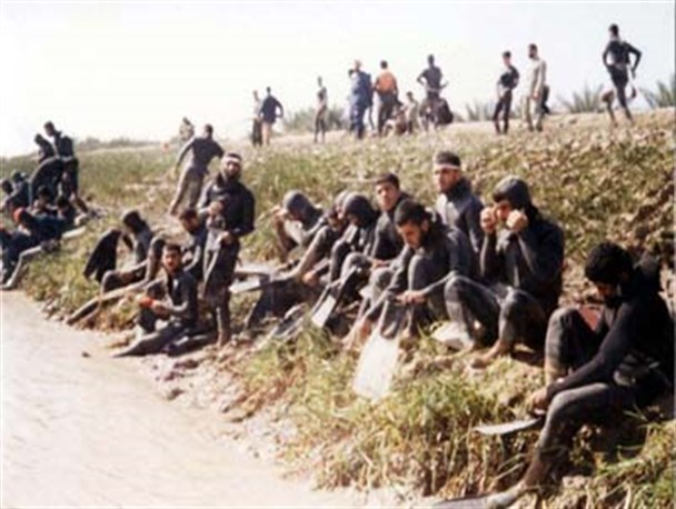 با احترام و با تمام احساس به 175 غیور دست بسته سلام می کنم