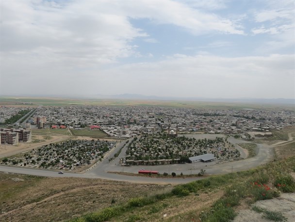 وقتی تنها نمادهای شهرستان قروه فراموش می شوند/پاک کردن صورت مسئله با جای خالی نخبگان