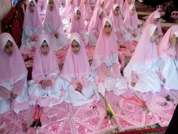 جشن تکلیف دبستان یاس نو در مسجد جامع خمام برگزار شد +تصاویر