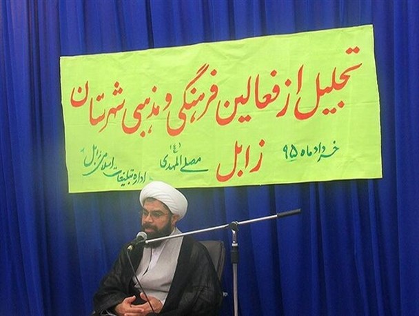دشمن در جبهه فرهنگی بسیار عمیق و قوی وارد شده است/ فعالان فرهنگی از جزیره کاری پرهیز کنند