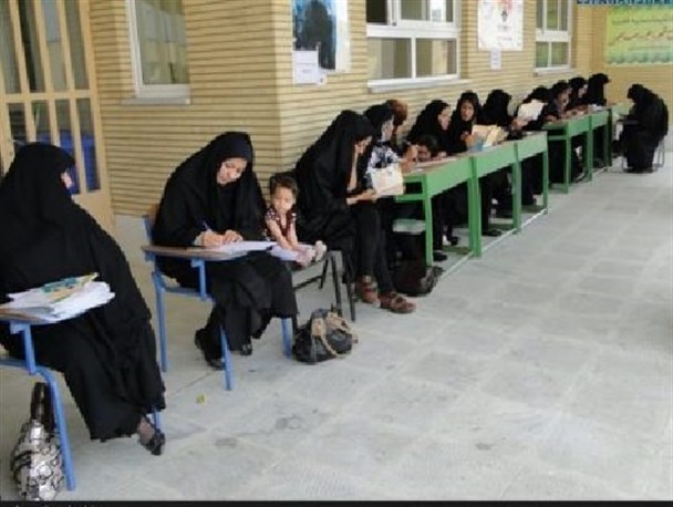 والدین حسن آبادی بر صندلی آزمون آموزش خانواده تکیه زدند
