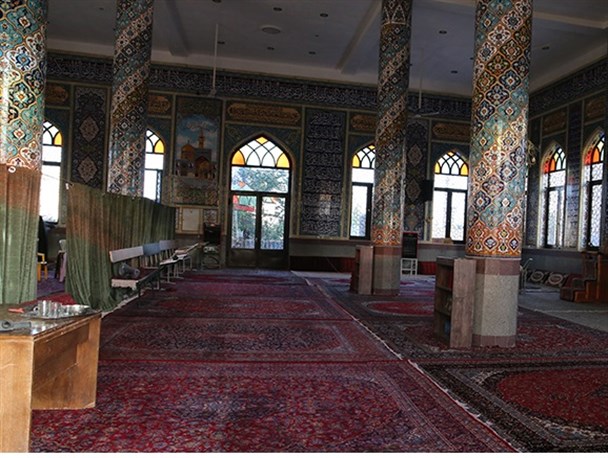 غبارروبی مساجد شهرستان فردیس در آستانه ماه مبارک رمضان + عکس