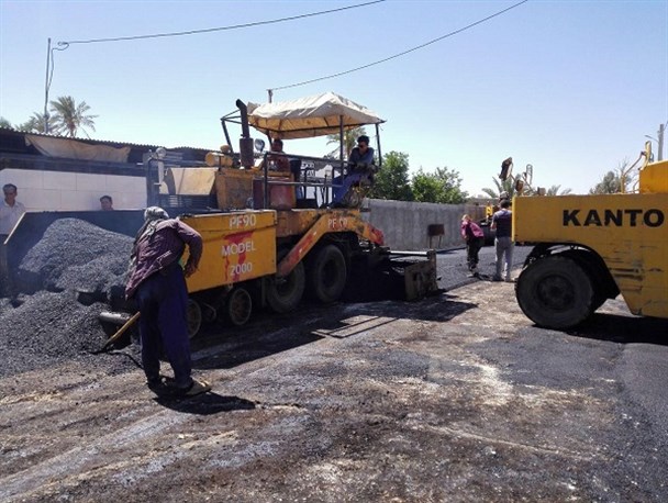 آسفالت ریزی کوچه های روستای محمد طاهری+ تصاویر