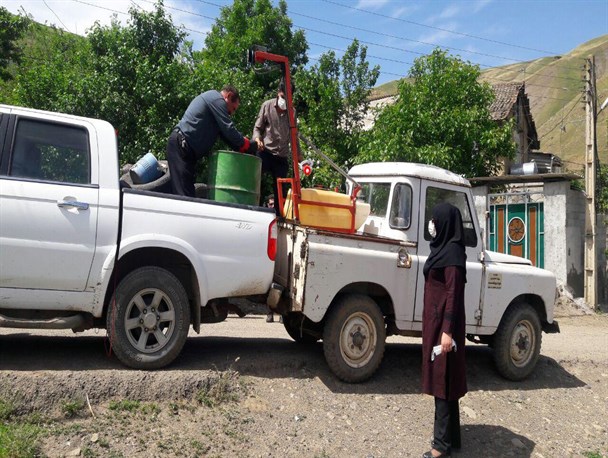 مبارزه با آفات کشاورزی خسارت زا در گرمی