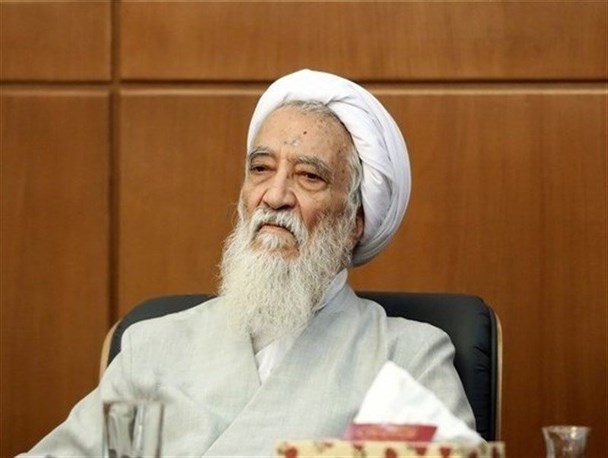 نقش امام خمینی(ره) در بیداری مردم و شکل گیری انقلاب در ایران/حفظ و بقاء انقلاب مهمتر از اصل آن است