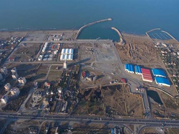 کارگران اخراج شده بندر فریدونکنار دوباره مشغول به‌کار شدند/ دولت همچنان مانع اصلی ترانزیت
