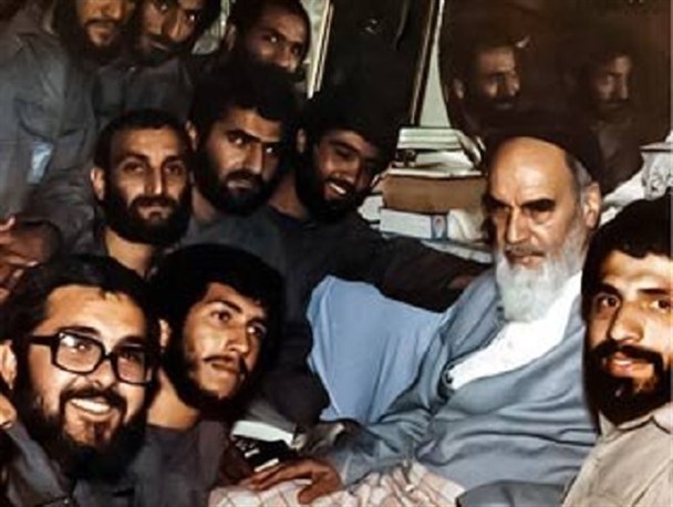 امام(ره) روحیه خودباوری و مقاومت را در نسل انقلابی زنده کرد