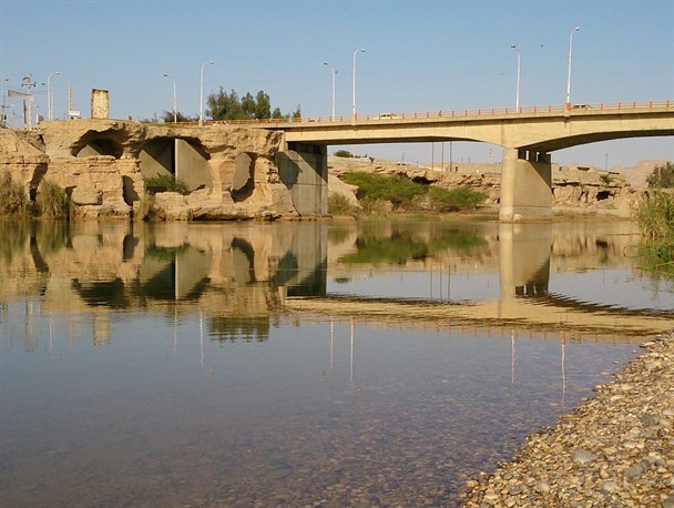 پل آزادگان؛ نماد فقر هنری، علمی و اجرایی