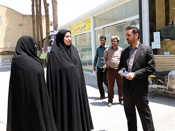 سرکشی و دیدار نماینده مردم شهرضا از برخی از ادارات شهرستان+تصاویر