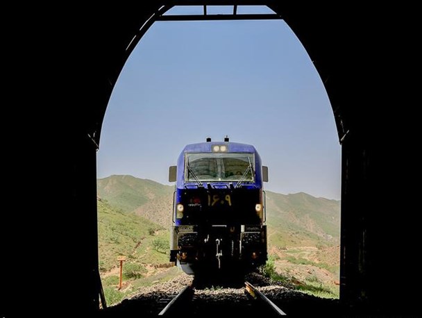 زیاده خواهی آذربایجان از ایران در قبال اعطای وام 500 میلیون دلاری